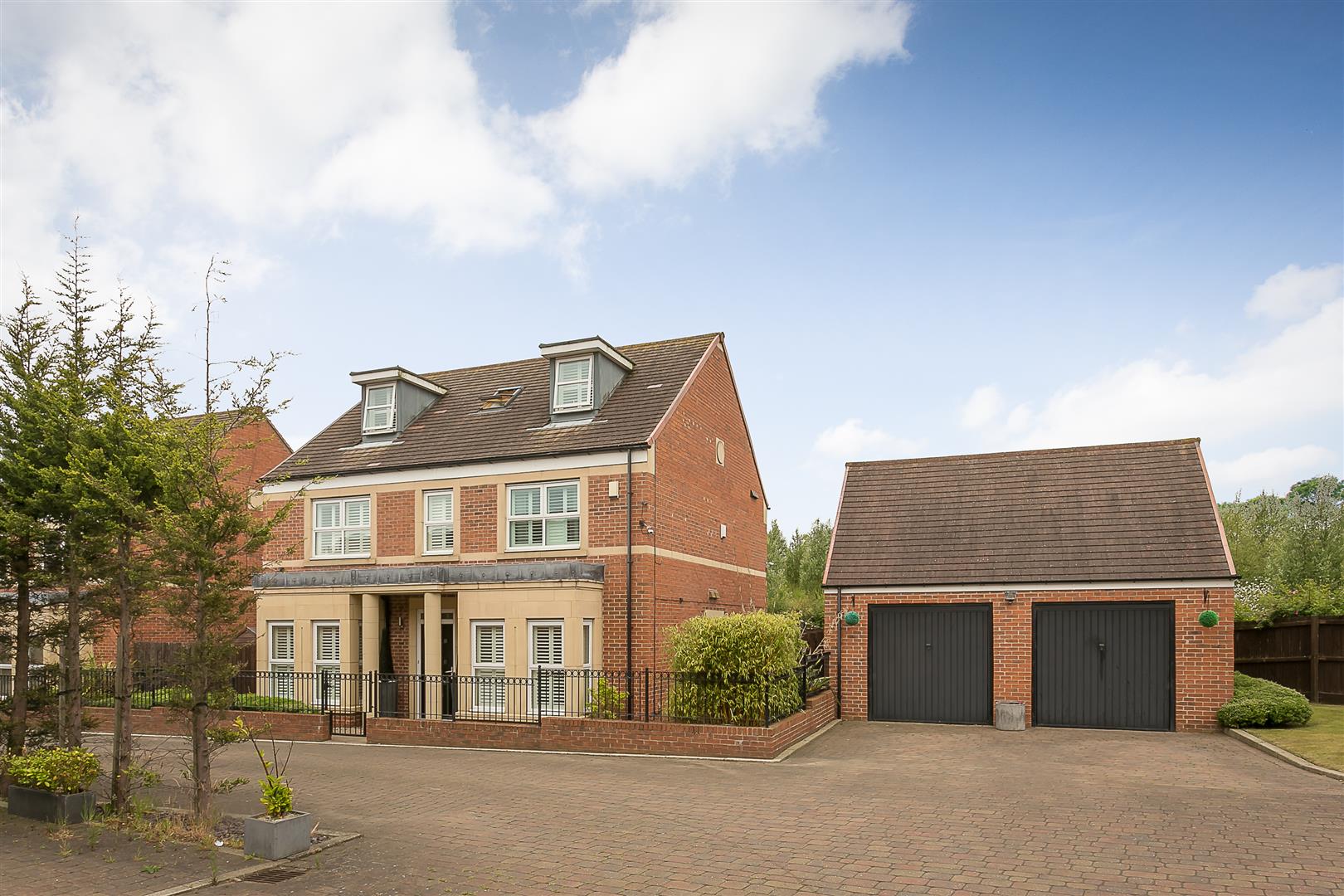 Choose the right agent! Bailey & Co. Jesmond